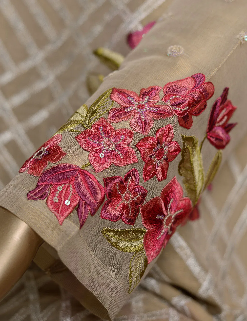 3 Pc Khaddi Lawn Unstitched Embroidered Dress (TP-16)