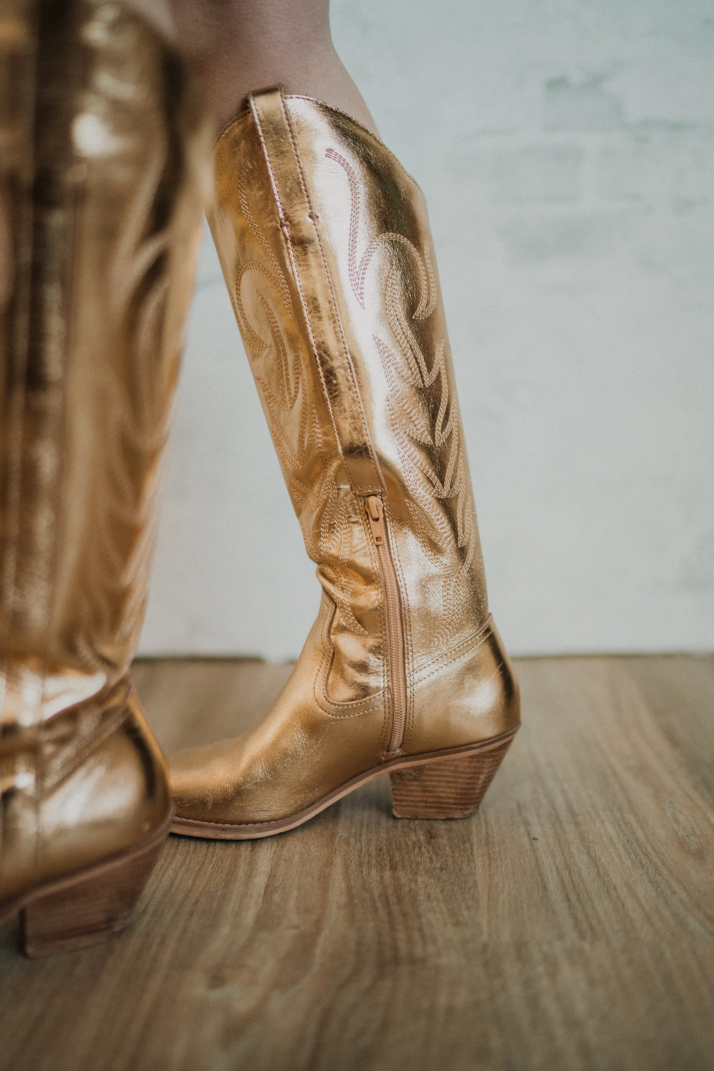 Agency Boots | Gold