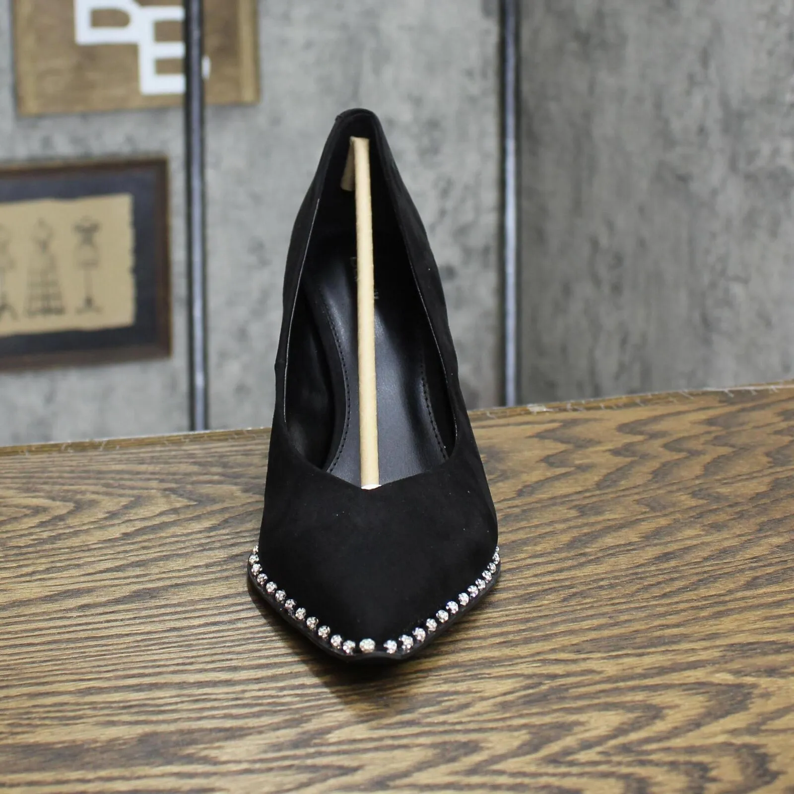 Bar III BINSA Pointed Toe Pumps Amputee Replacement Left Shoe Only Black 9.5M