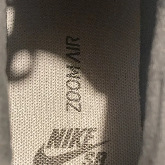 Black &amp; gray Nike Stefan Janoski skateboarding shoes. Size 5