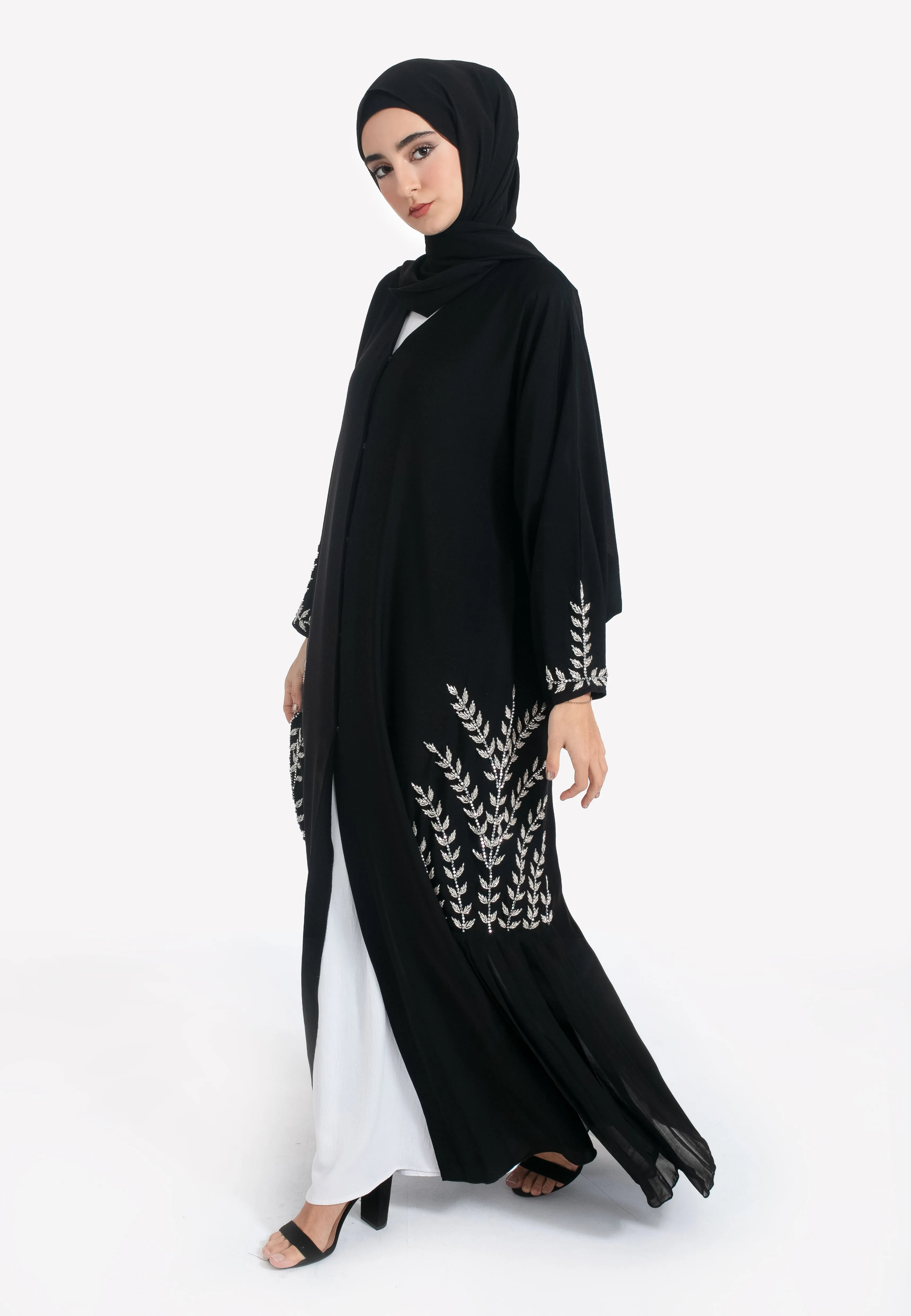 Black Embellished Open Abaya With Pleats