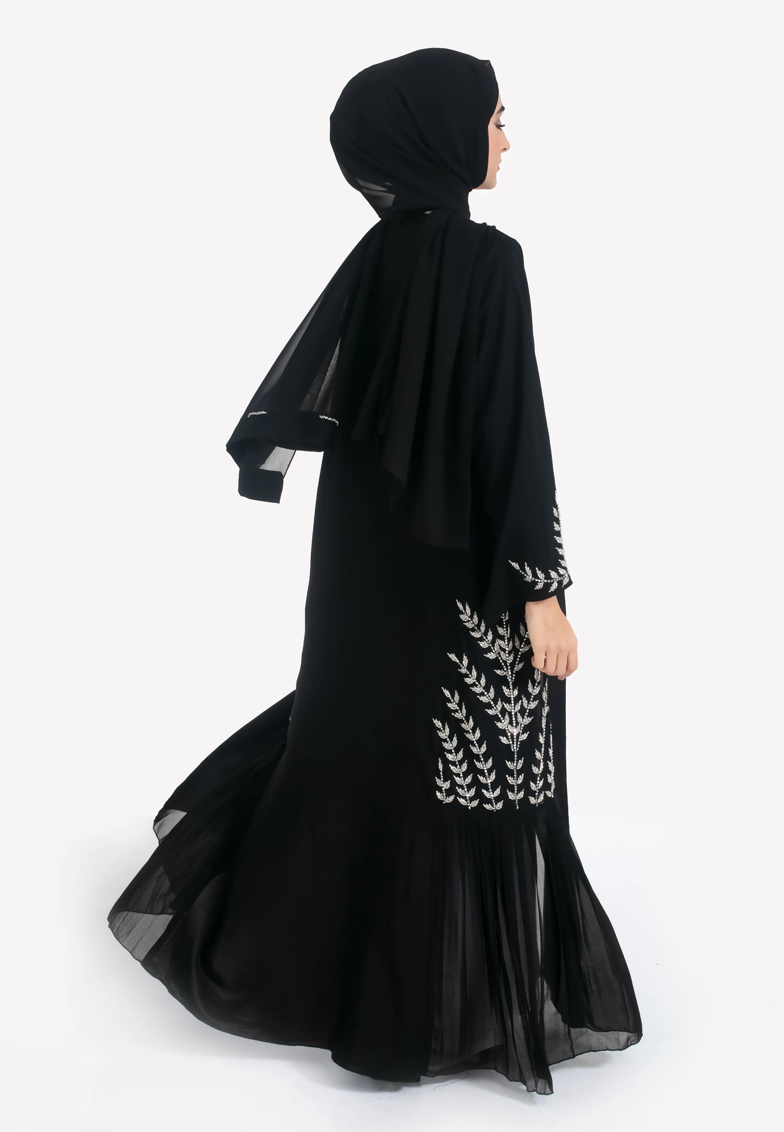 Black Embellished Open Abaya With Pleats