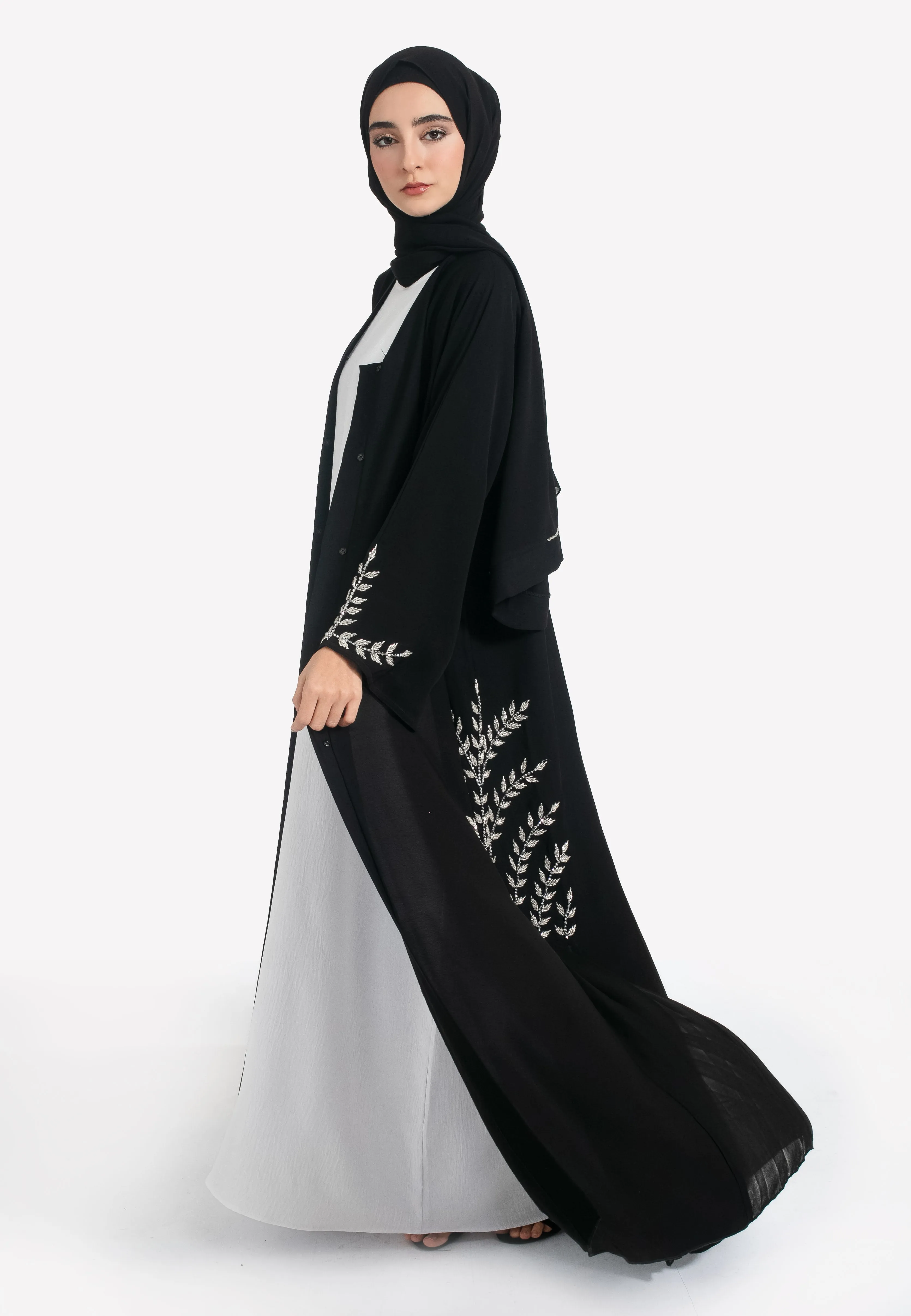 Black Embellished Open Abaya With Pleats