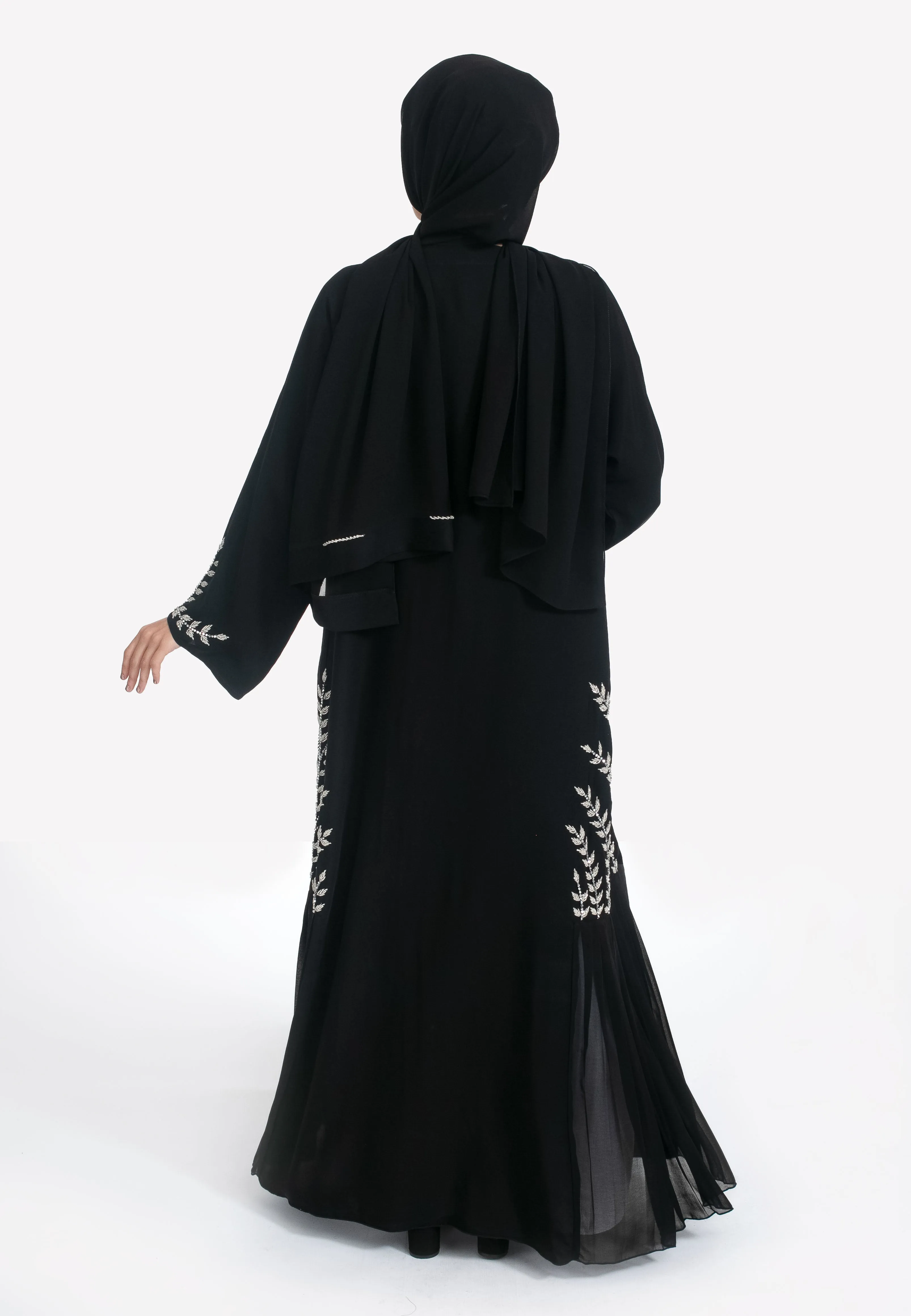 Black Embellished Open Abaya With Pleats