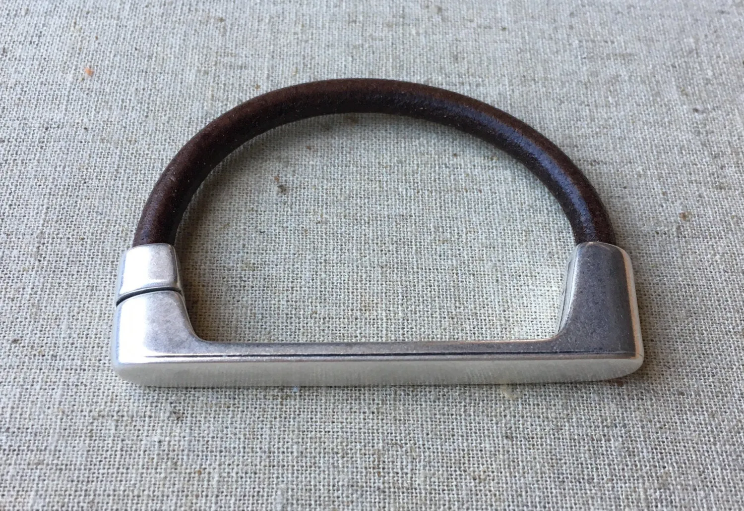 Brown & Silver - Straight Bar - Magnetic Cuff - WHSL
