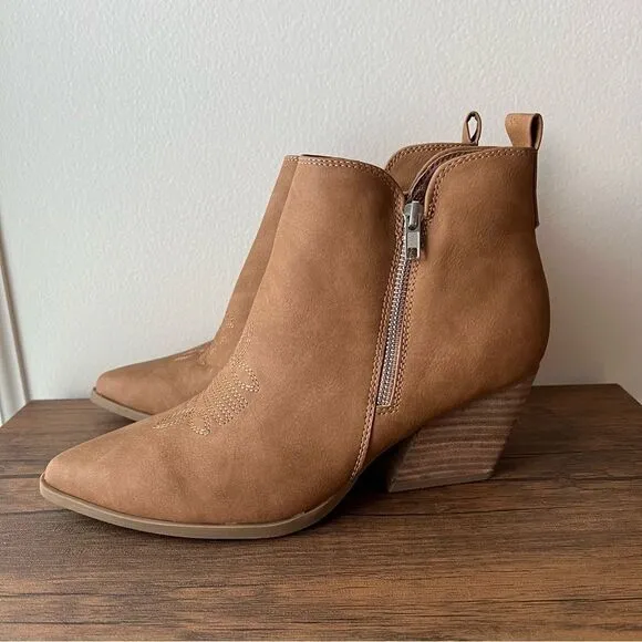 DV by Dolce Vita Kiki Flared Heel Bootie