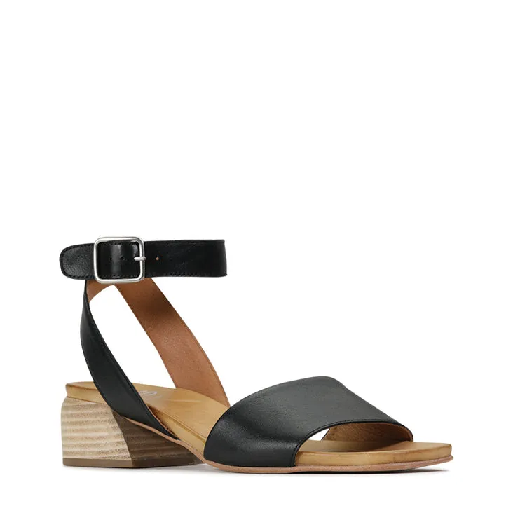 EOS Sariah Sandal - Black