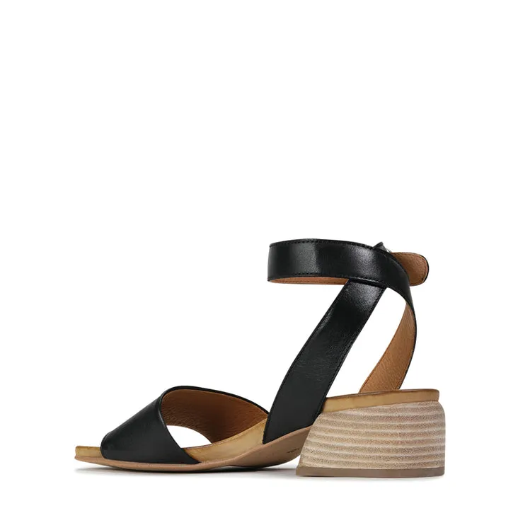 EOS Sariah Sandal - Black