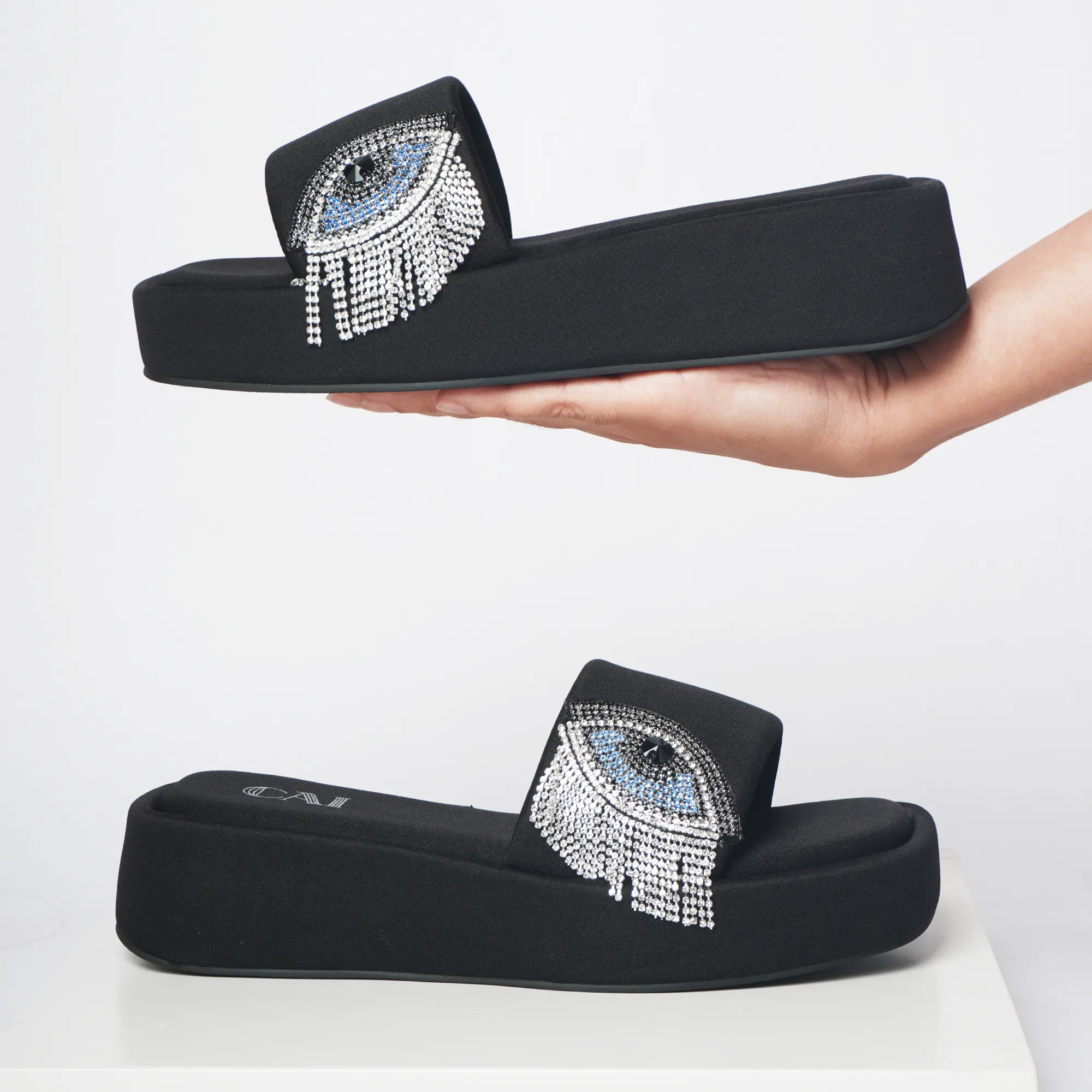 EYEconic Rise Platforms