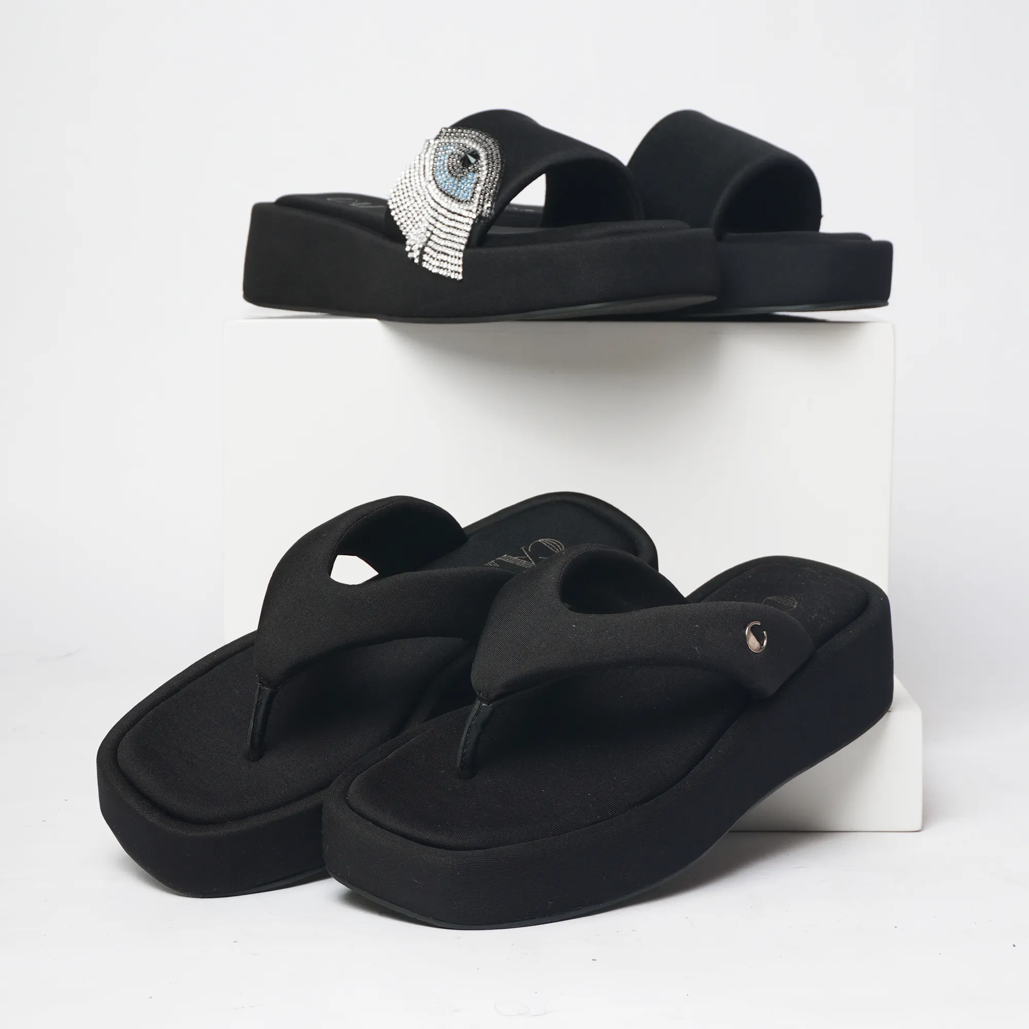 EYEconic Rise Platforms