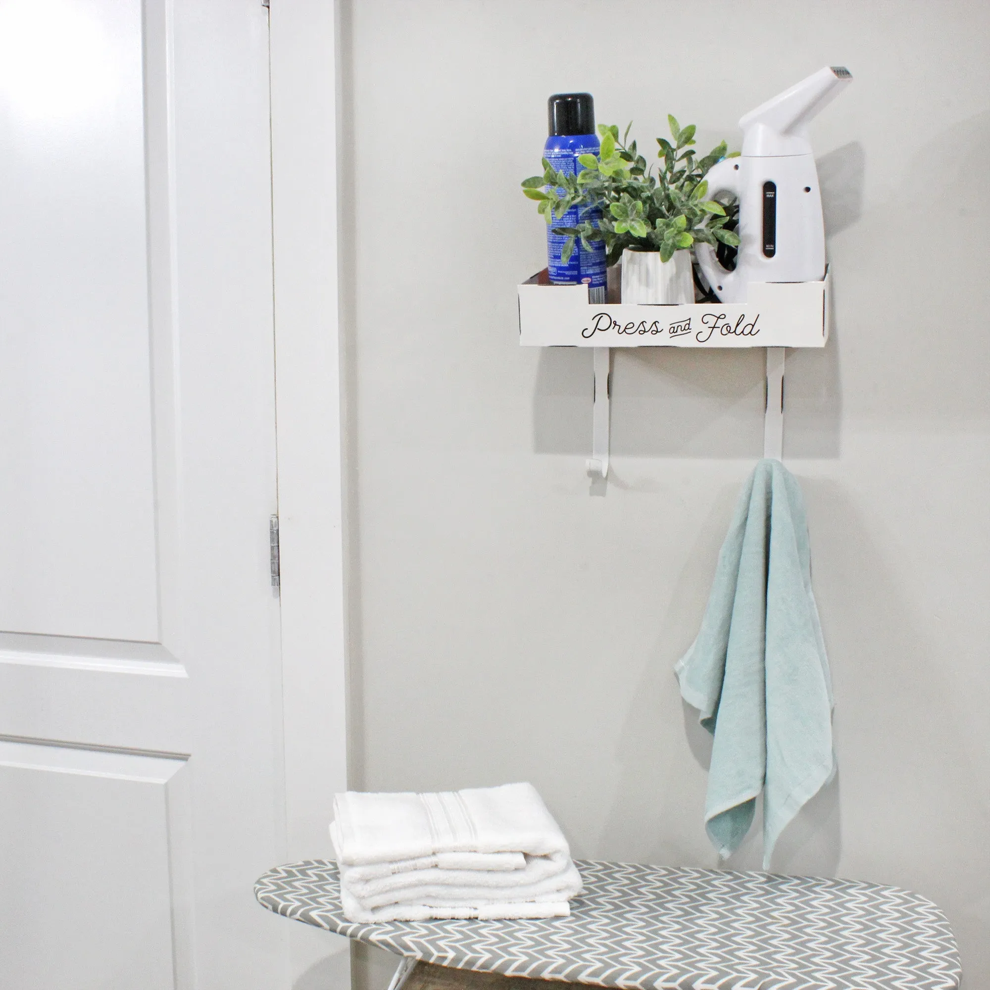 Farmhouse Enamelware Ironing Board Caddy (White, Case of 4)