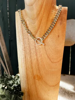 HULMAN T BAR CIRCLE NECKLACE