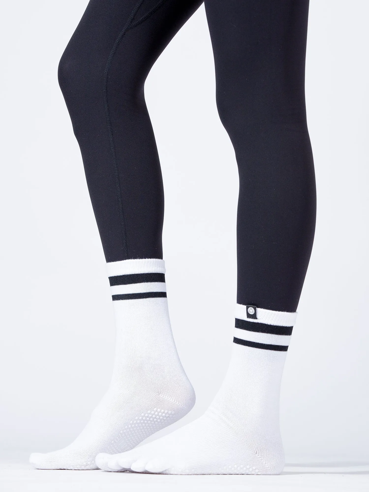 KNEE HIGH FULL TOE YOGA GRIP SOCKS