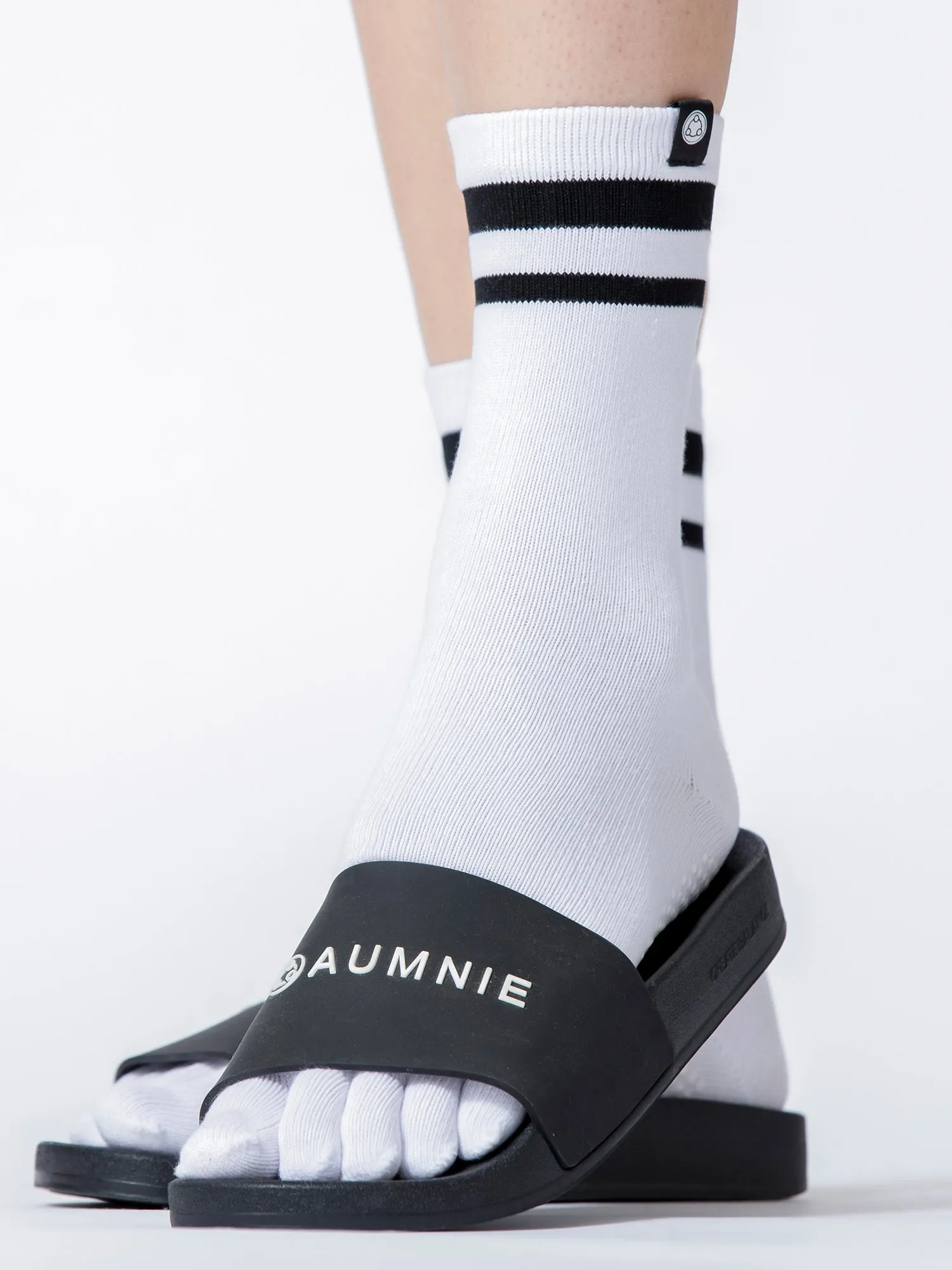KNEE HIGH FULL TOE YOGA GRIP SOCKS
