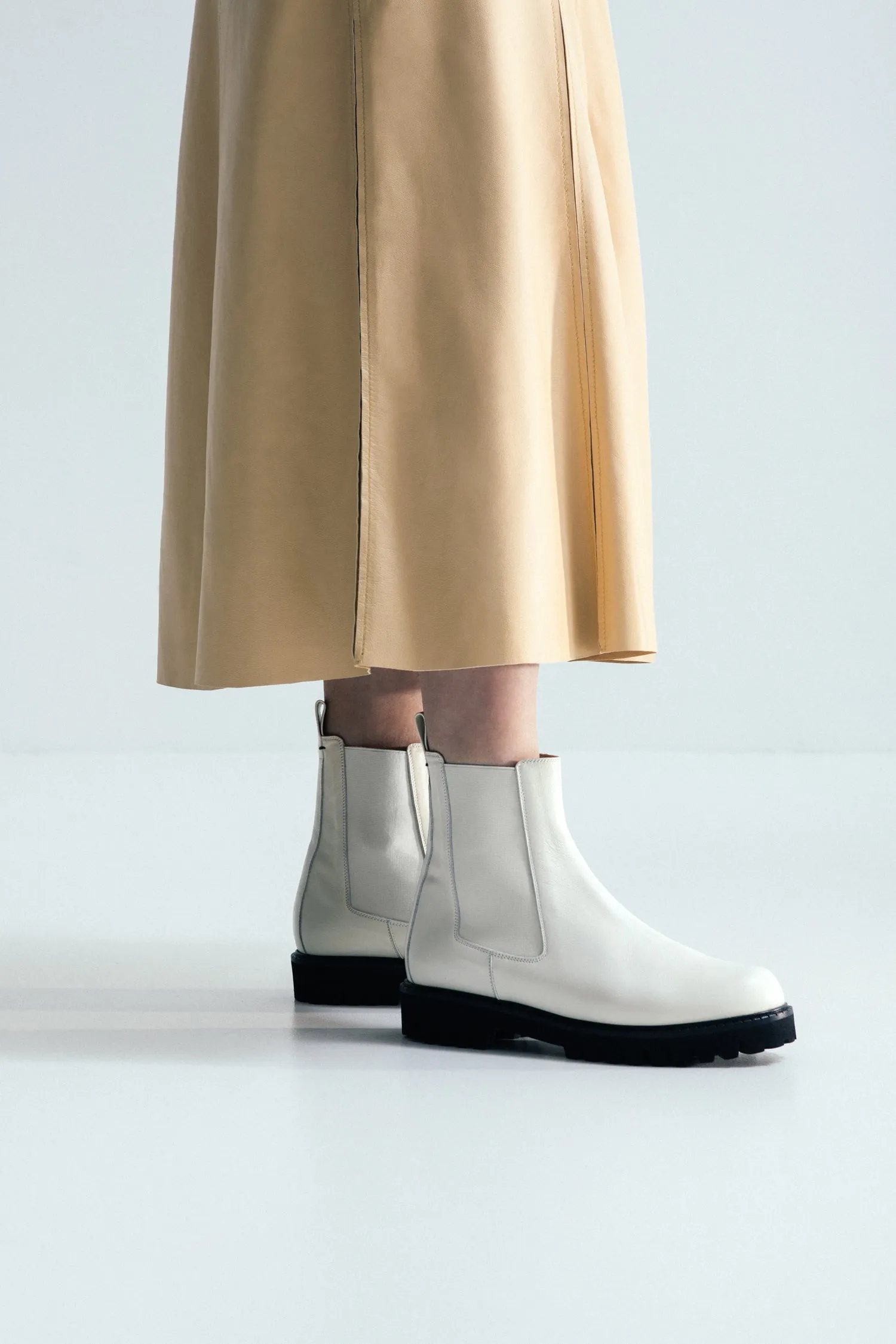 Leather Lug Sole - White