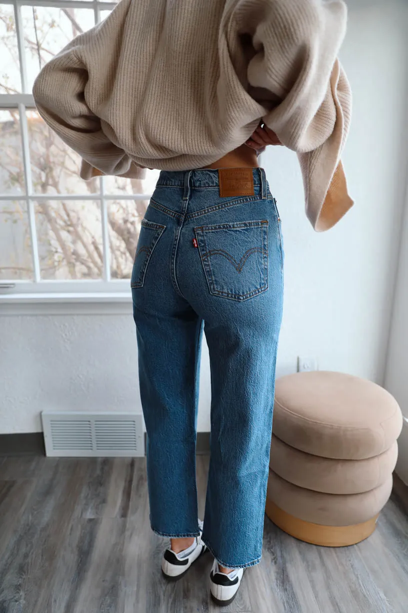 LEVI'S 501: ribcage straight ankle dance around