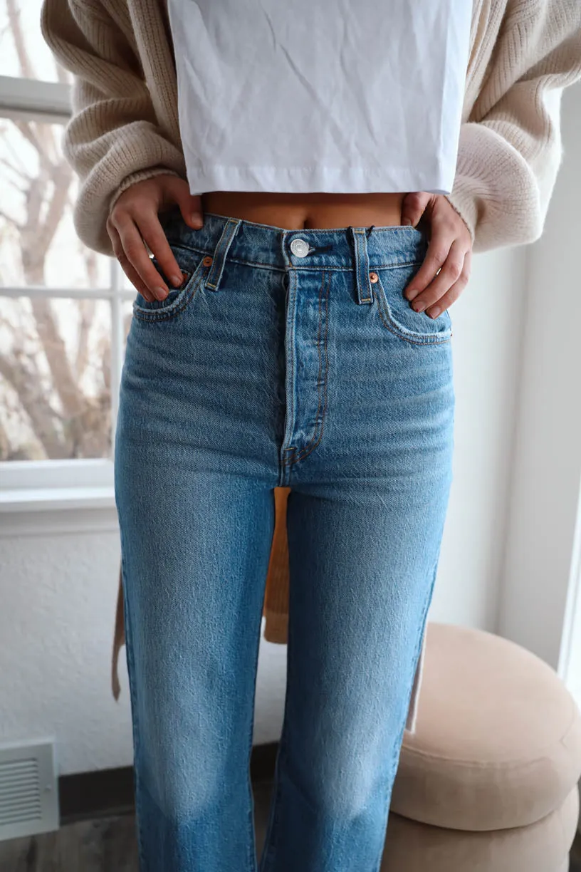 LEVI'S 501: ribcage straight ankle dance around