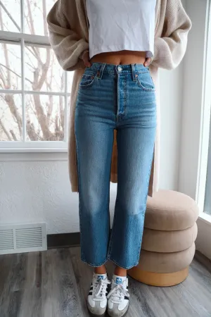 LEVI'S 501: ribcage straight ankle dance around