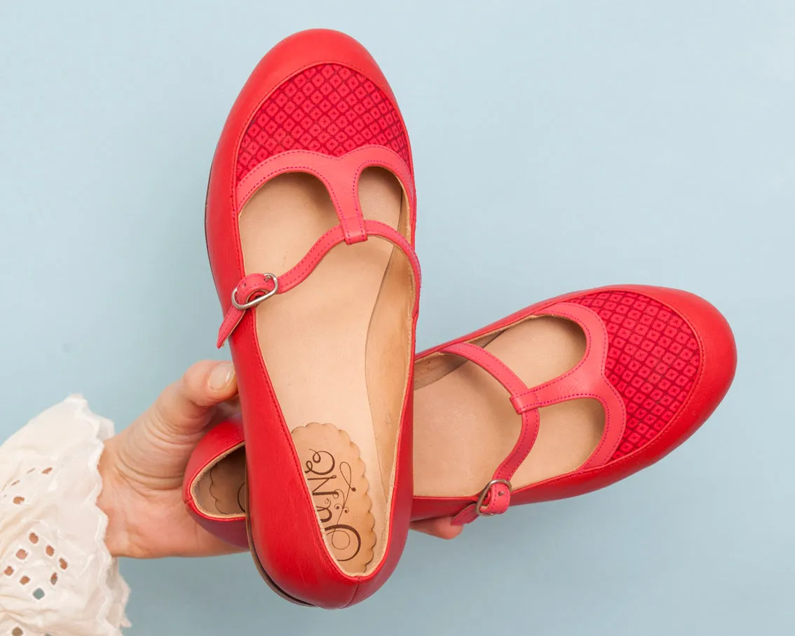 Lucca Red