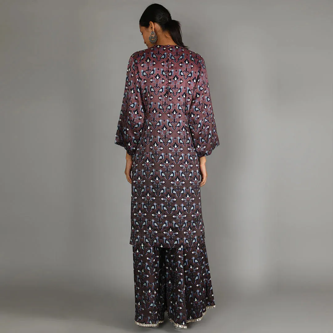 MERLOT OMBRE GEOMETRIC DAMASK PRINT KURTA WITH EMBELLISHED YOKE PAIRED WITH SHARARA PANTS