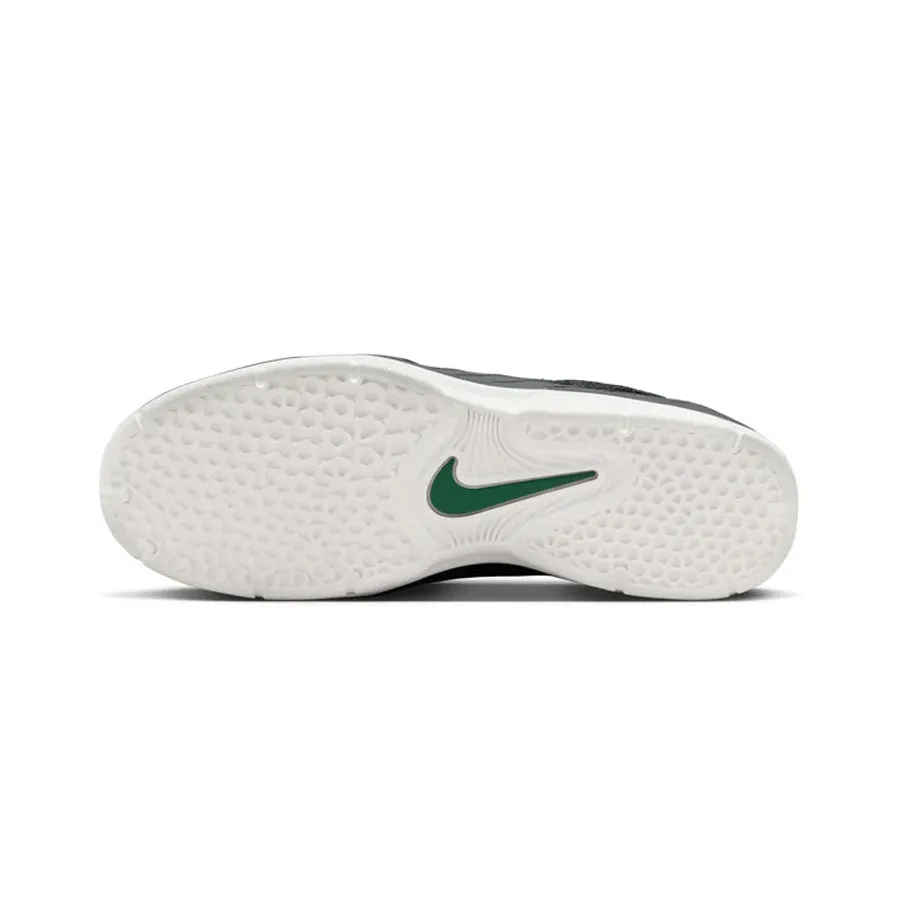 Nike SB Vertebrae - Black/Malachite-Black-Summit White