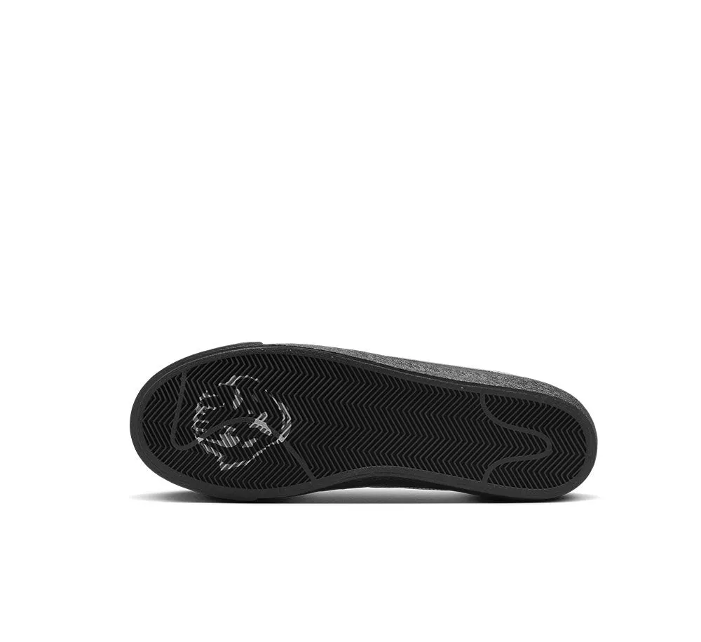 Nike SB Zoom Blazer Low x Dancer Skateboards