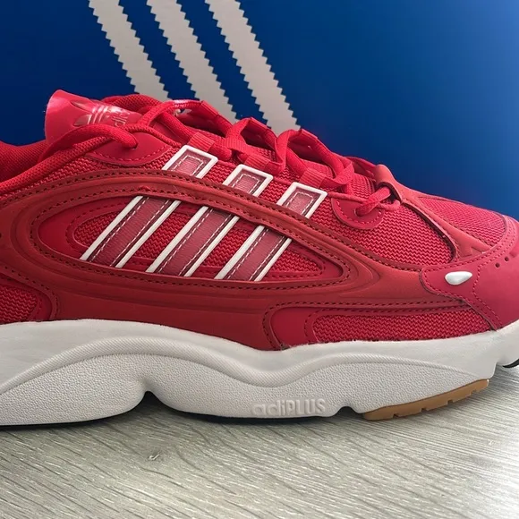 NWT Adidas Originals Men's Ozmillen Shoes - Red/White - IF9594