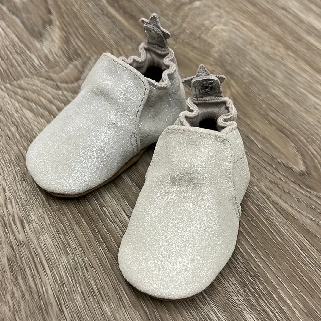 Robeez Pretty Pearl Soft Soles - Silver