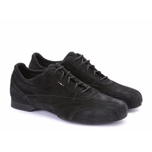 Sneaker / Black Suede