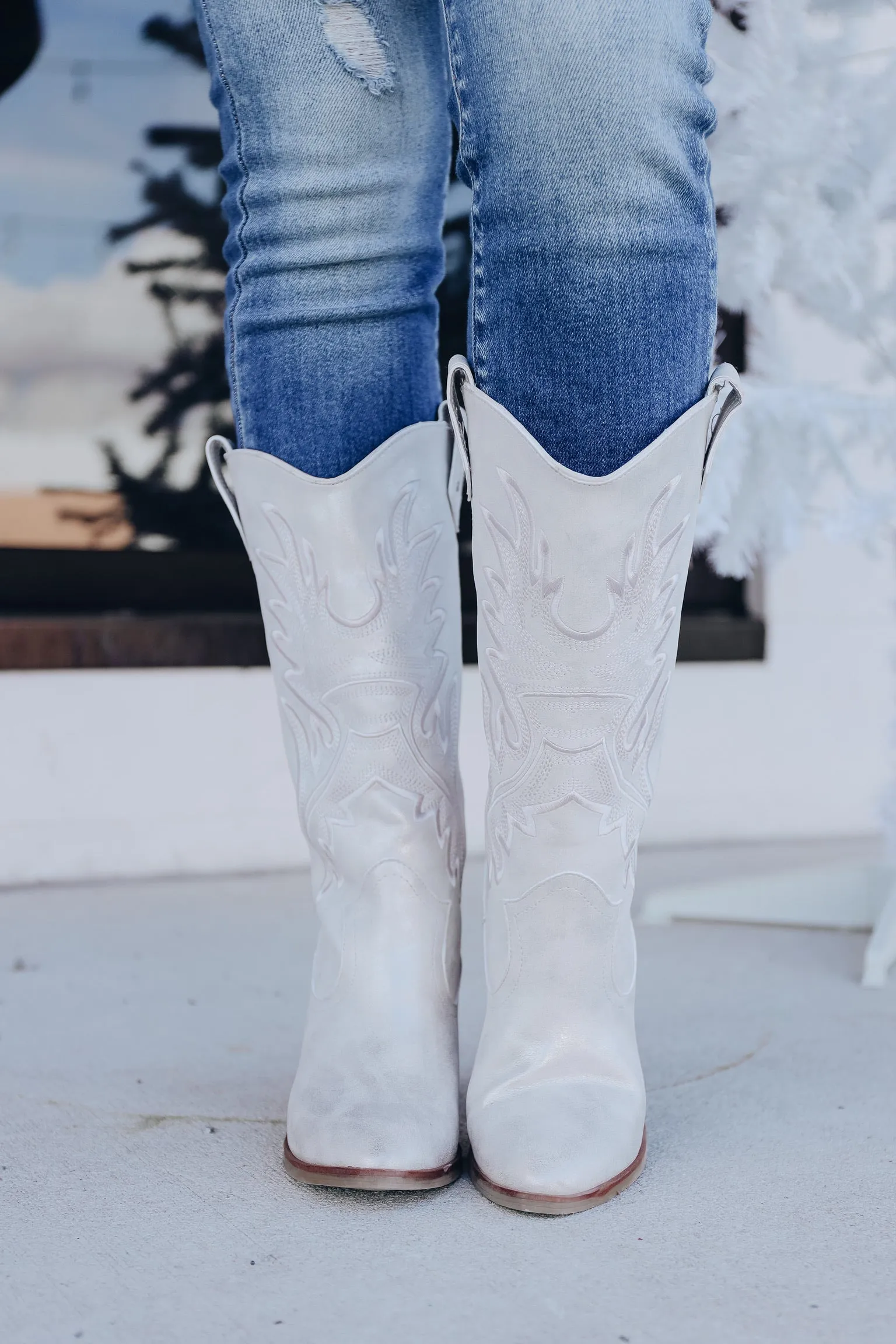 Taley Western Heeled Boot - Silver