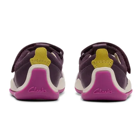 UK 2.5 Berry Roller Bright Velcro T-Bar Pre Walkers