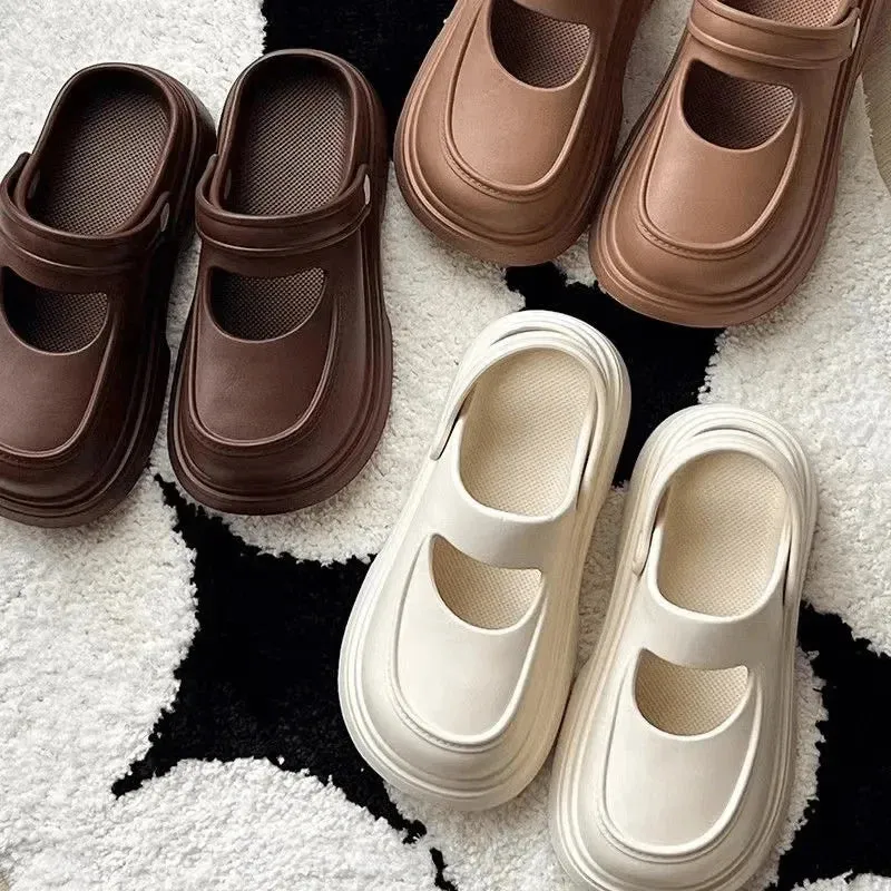 Woman Slippers Summer Outwear Trendy and Fashionable Beach Shoes Comfortable and Non Slip Two Wearing Sandals
